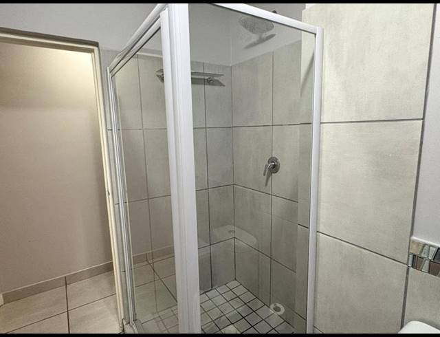 2 BEDROOM APARTMENT FOR SALE IN ISLAND VIEW